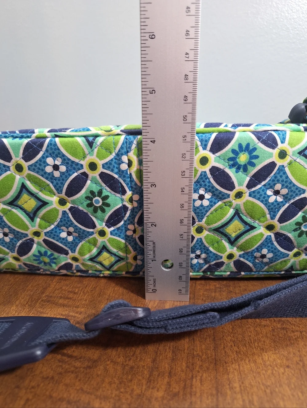 Vera Bradley Messenger Bag Adj  Blue Green Daisy Daisy Travel Laptop Retired
